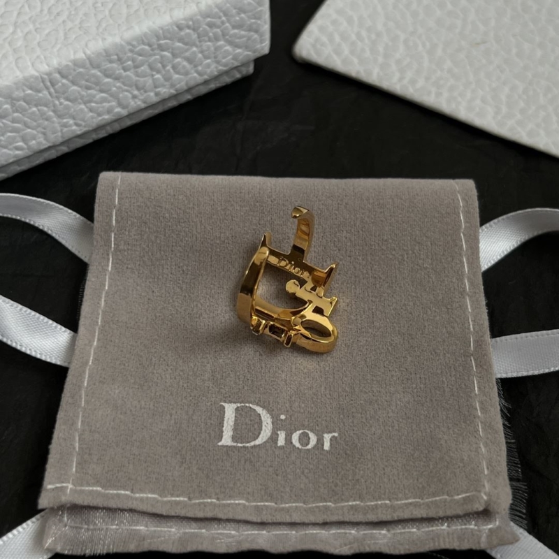 chr1st1an D10r rings